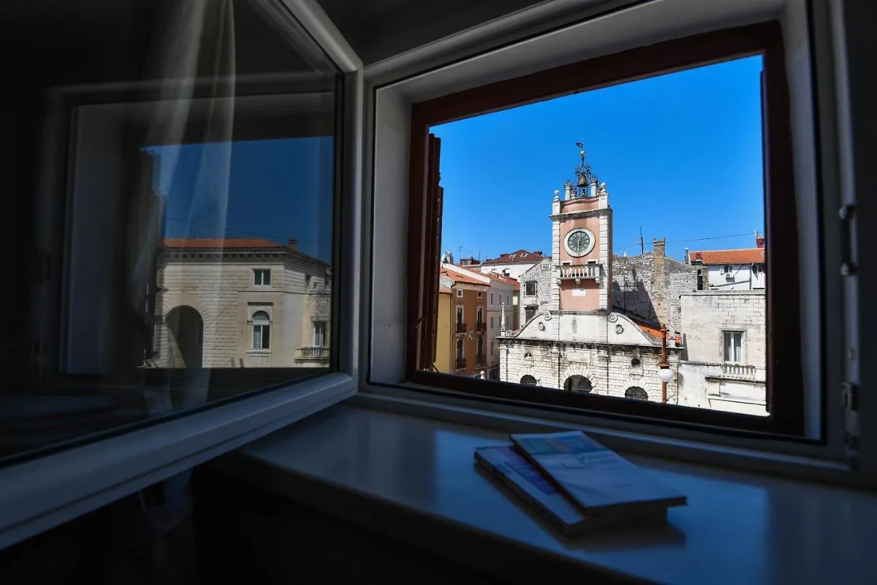 Rory Apartments Zadar 0*,